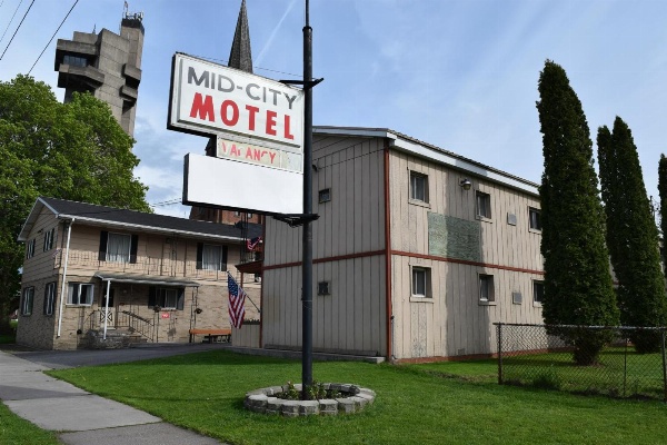 Mid-City Motel image 1